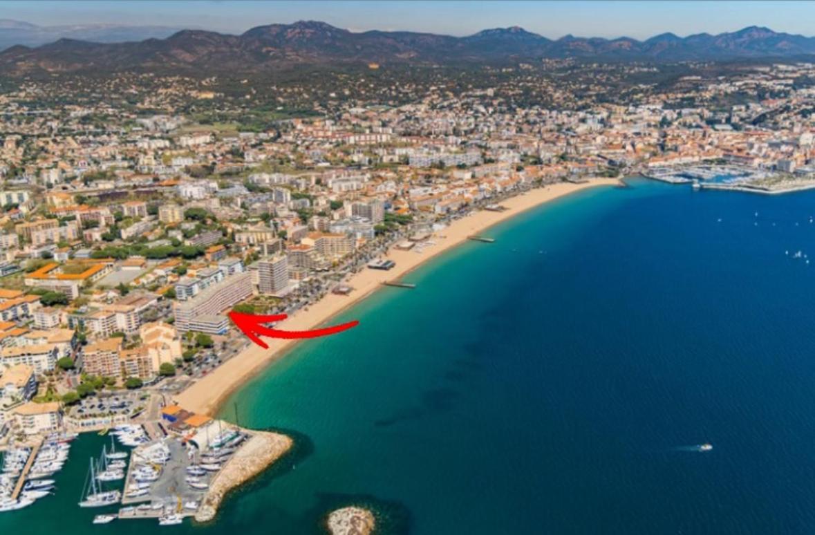 Appartement Vue Mer 80M2 Fréjus المظهر الخارجي الصورة